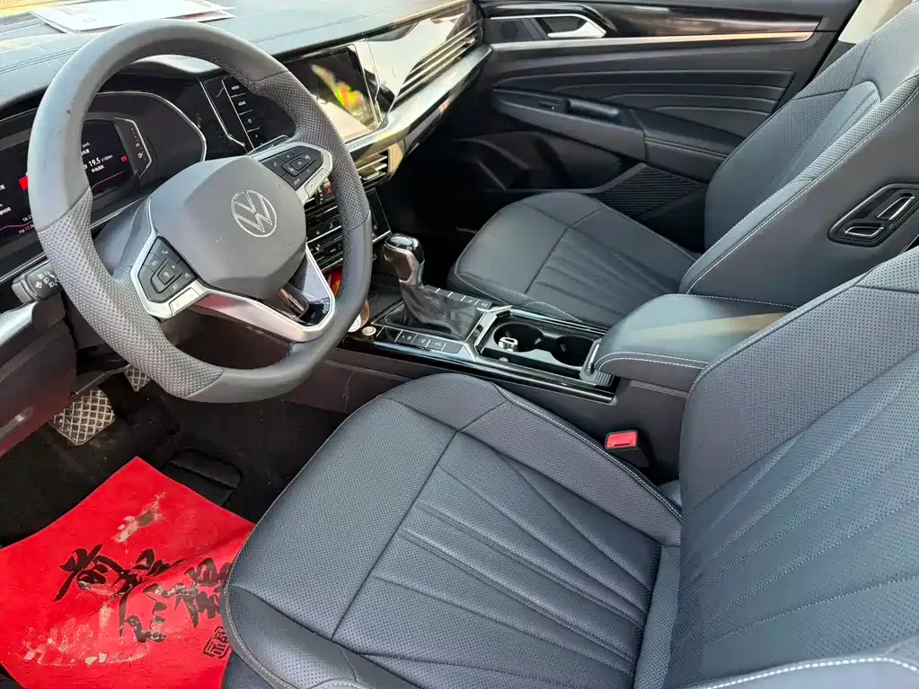 Volkswagen Passat — фото 8