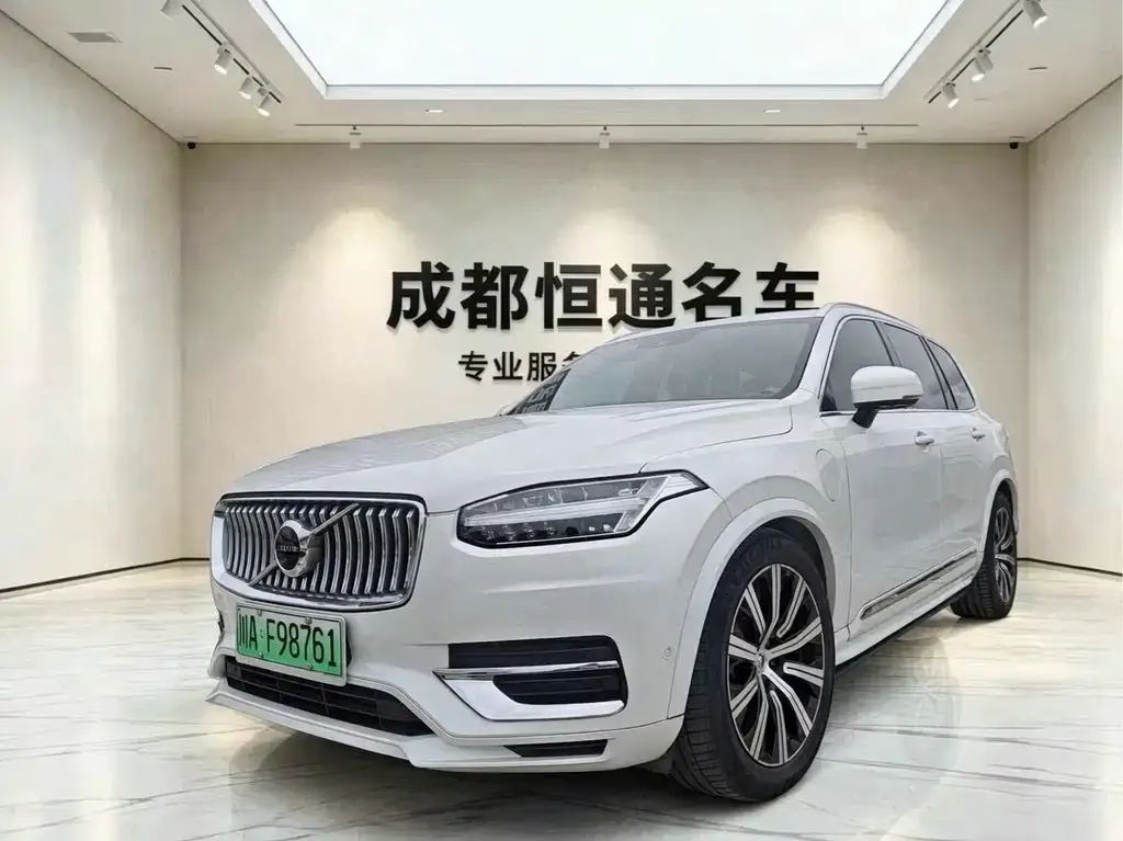 Volvo XC90 PHEV — фото 1