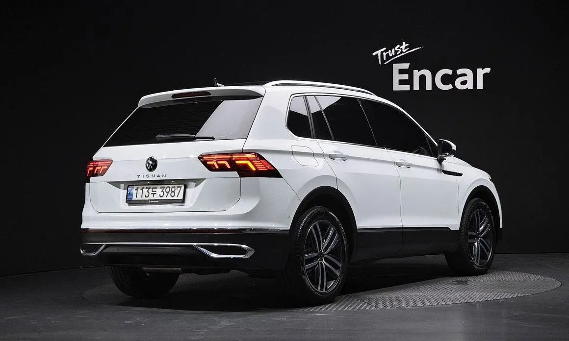 Volkswagen Tiguan — фото 4
