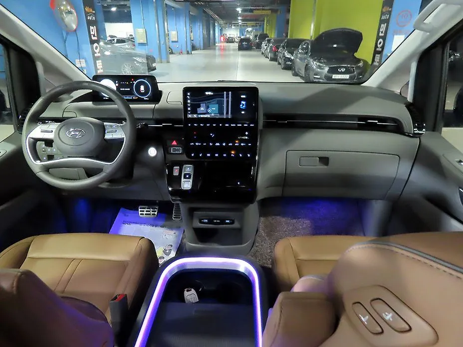 Hyundai Staria — фото 4