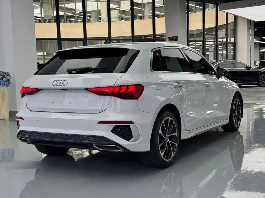 Audi A3 — фото 2