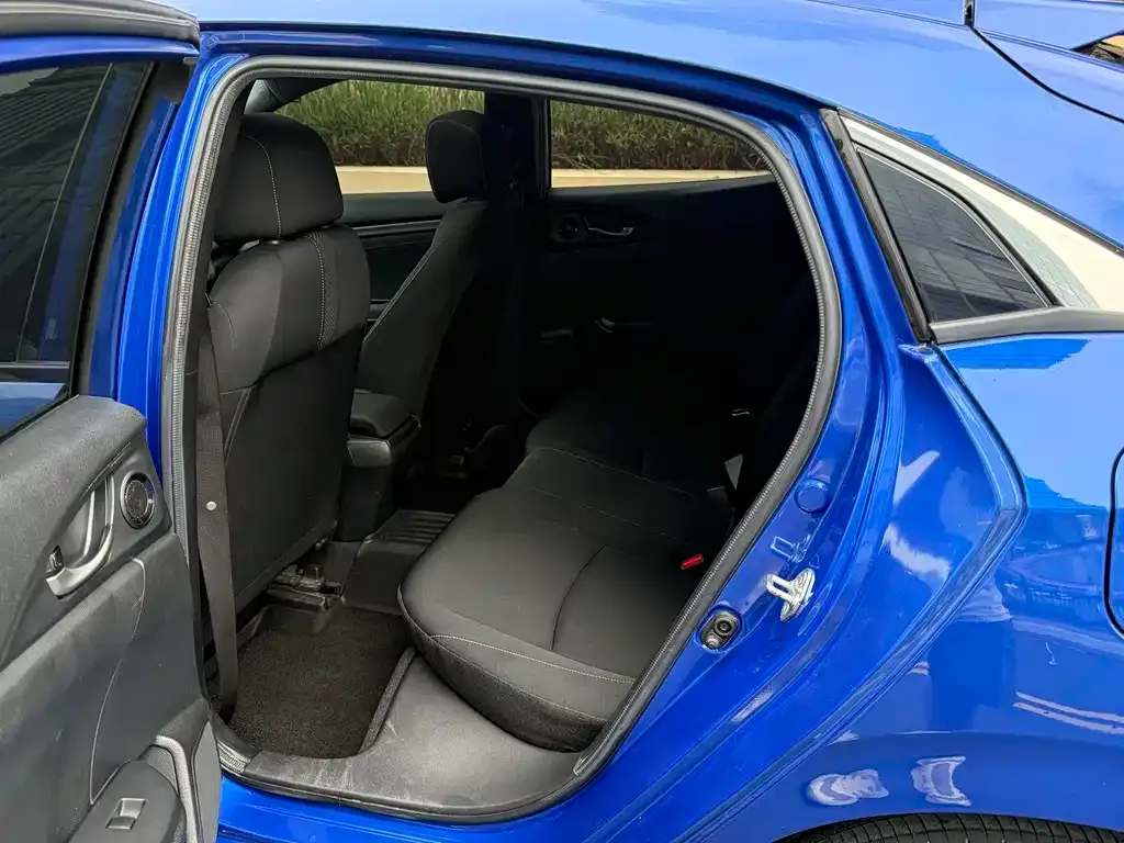 Honda Civic — фото 3