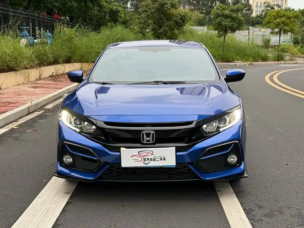Honda Civic — фото 5