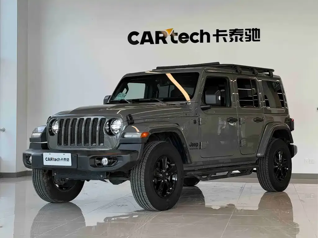 Jeep Wrangler — фото 1