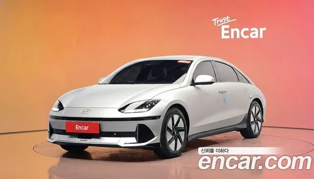 Hyundai Ioniq6 — фото 1