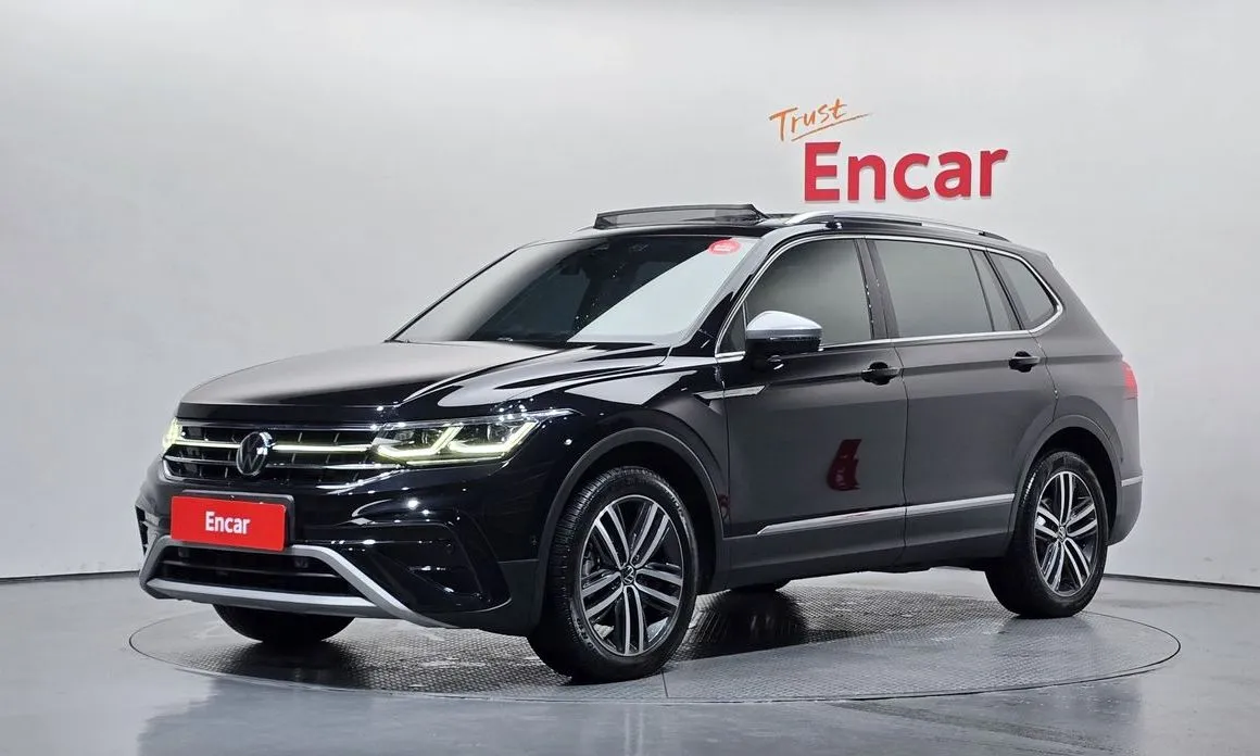 Volkswagen Tiguan — фото 1