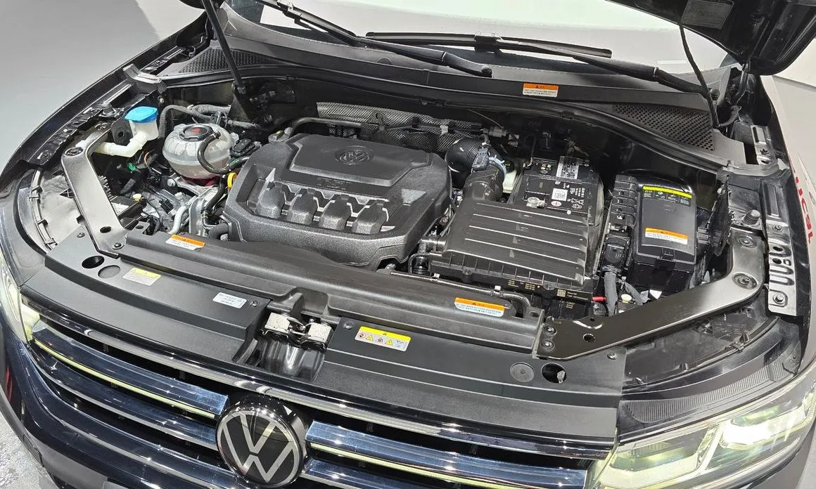 Volkswagen Tiguan — фото 7