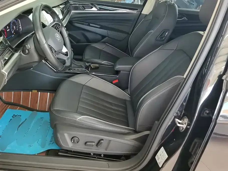 Volkswagen Passat — фото 9
