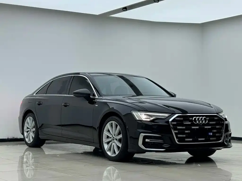 Audi A6L — фото 2