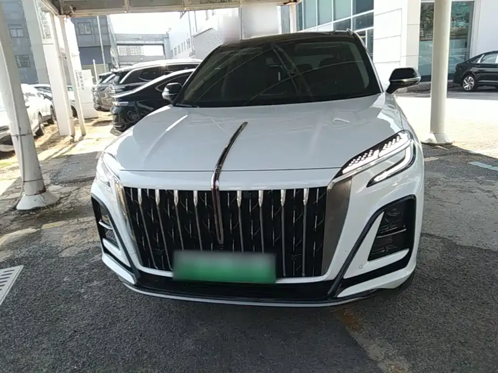 Hongqi HS3 PHEV — фото 3