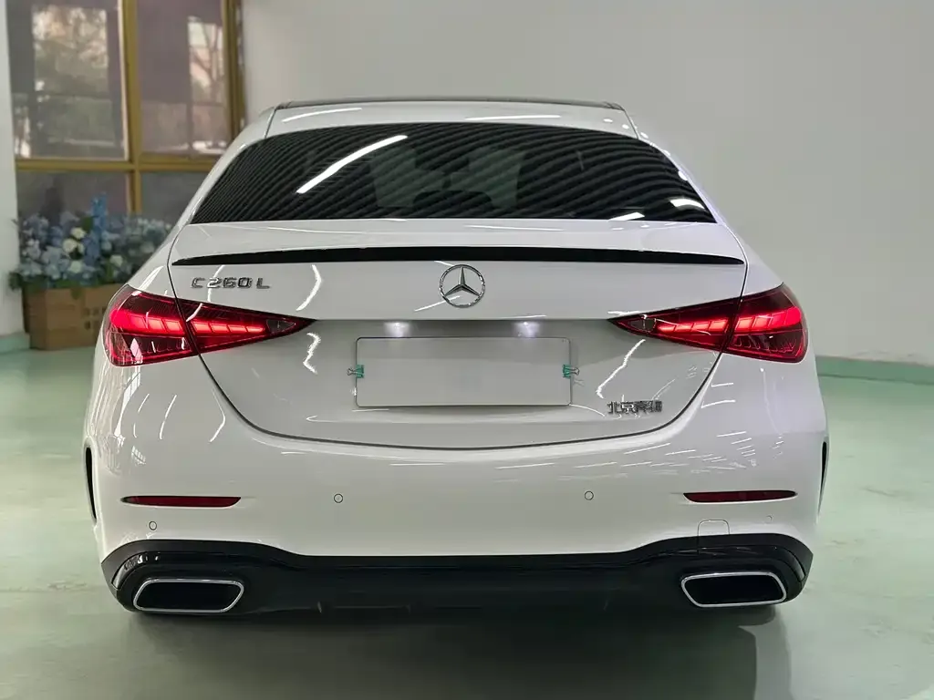 Mercedes-Benz C-Class — фото 8