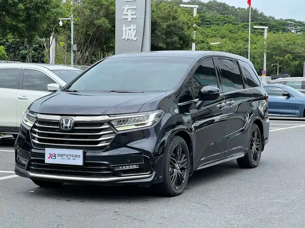 Honda Odyssey — фото 1