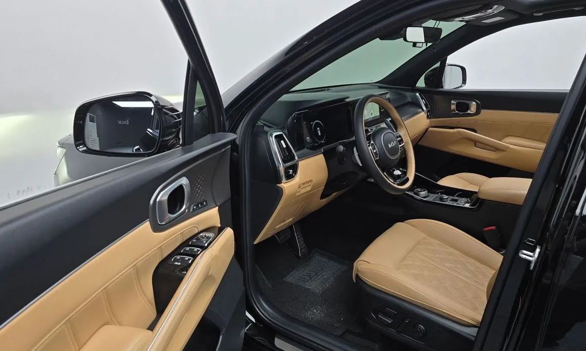 Kia Sorento — фото 9