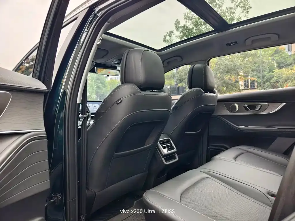 Chery Tiggo 8 PRO — фото 8