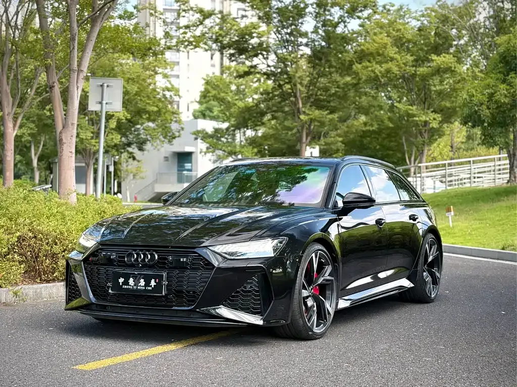 Audi RS 6 — фото 1