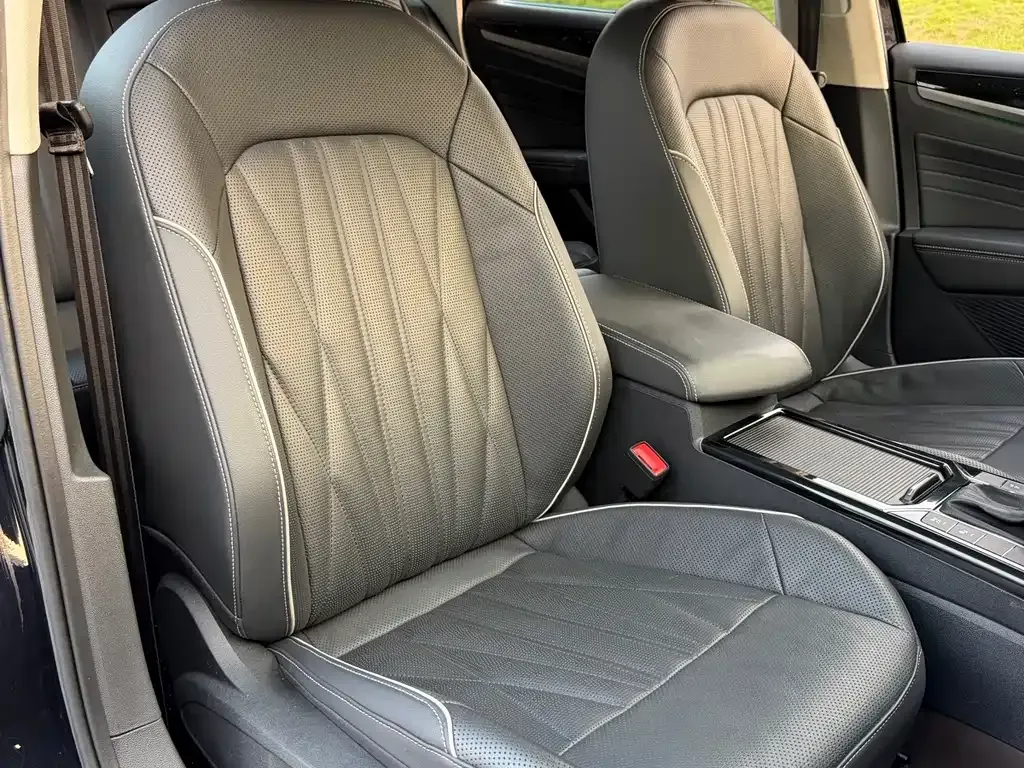 Volkswagen Passat — фото 8