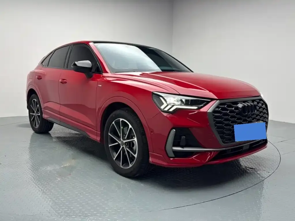 Audi Q3 Sportback — фото 4