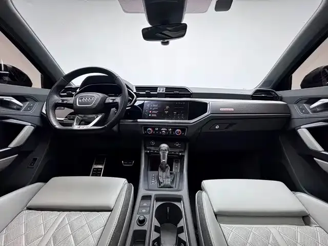 Audi Q3 Sportback — фото 7