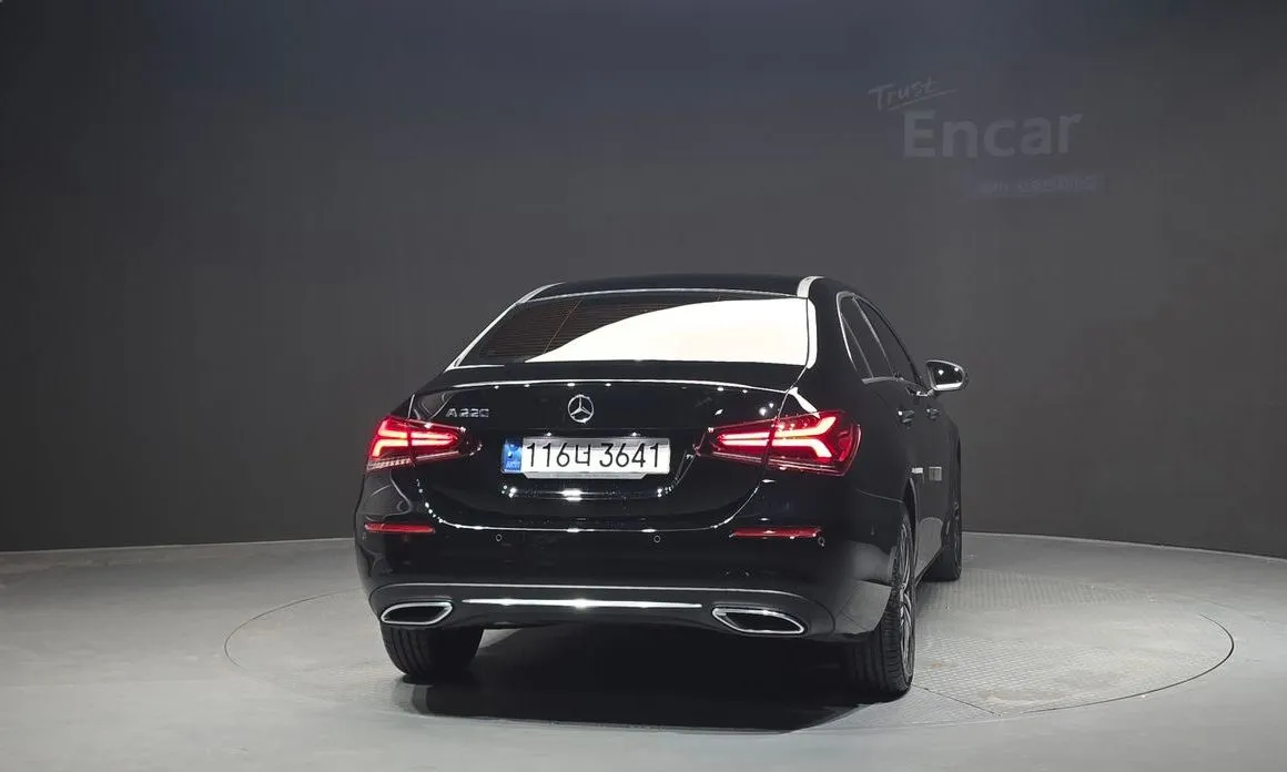 Mercedes-Benz A-Class — фото 8