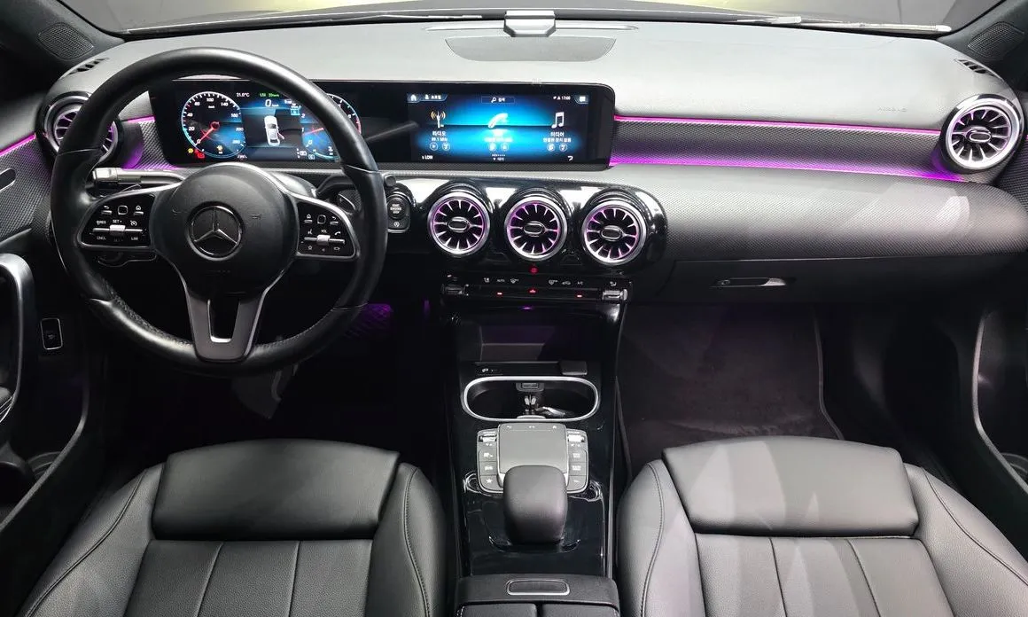 Mercedes-Benz A-Class — фото 10