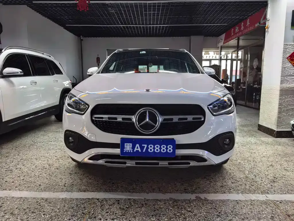 Mercedes-Benz GLA — фото 4