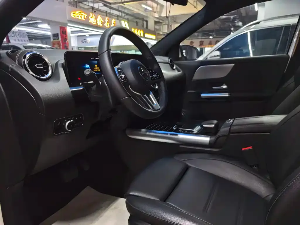 Mercedes-Benz GLA — фото 2