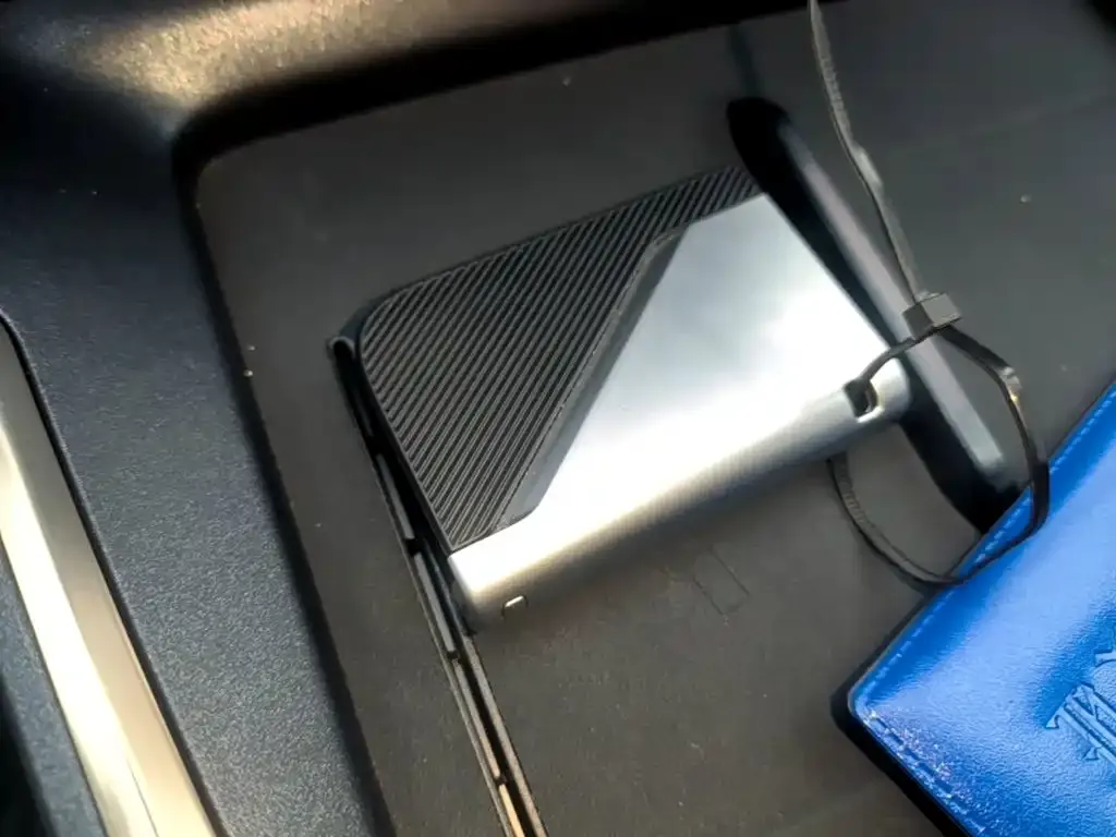 Lynk & Co 07 EM-P — фото 8