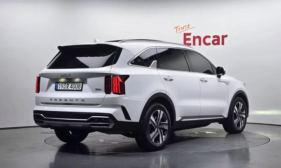 Kia Sorento — фото 3