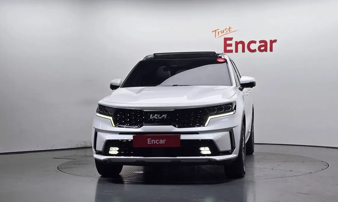 Kia Sorento — фото 9