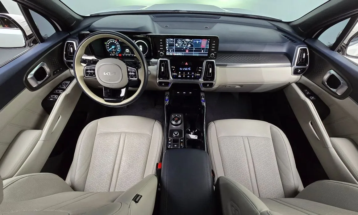 Kia Sorento — фото 4