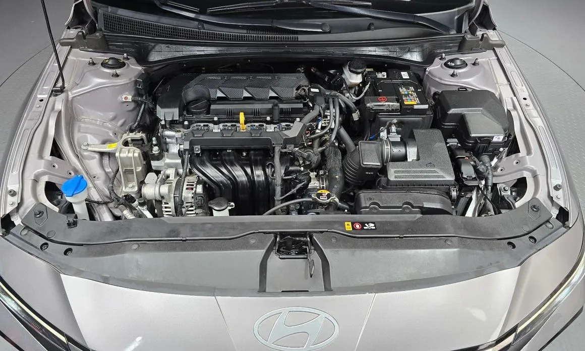Hyundai AVANTE — фото 9