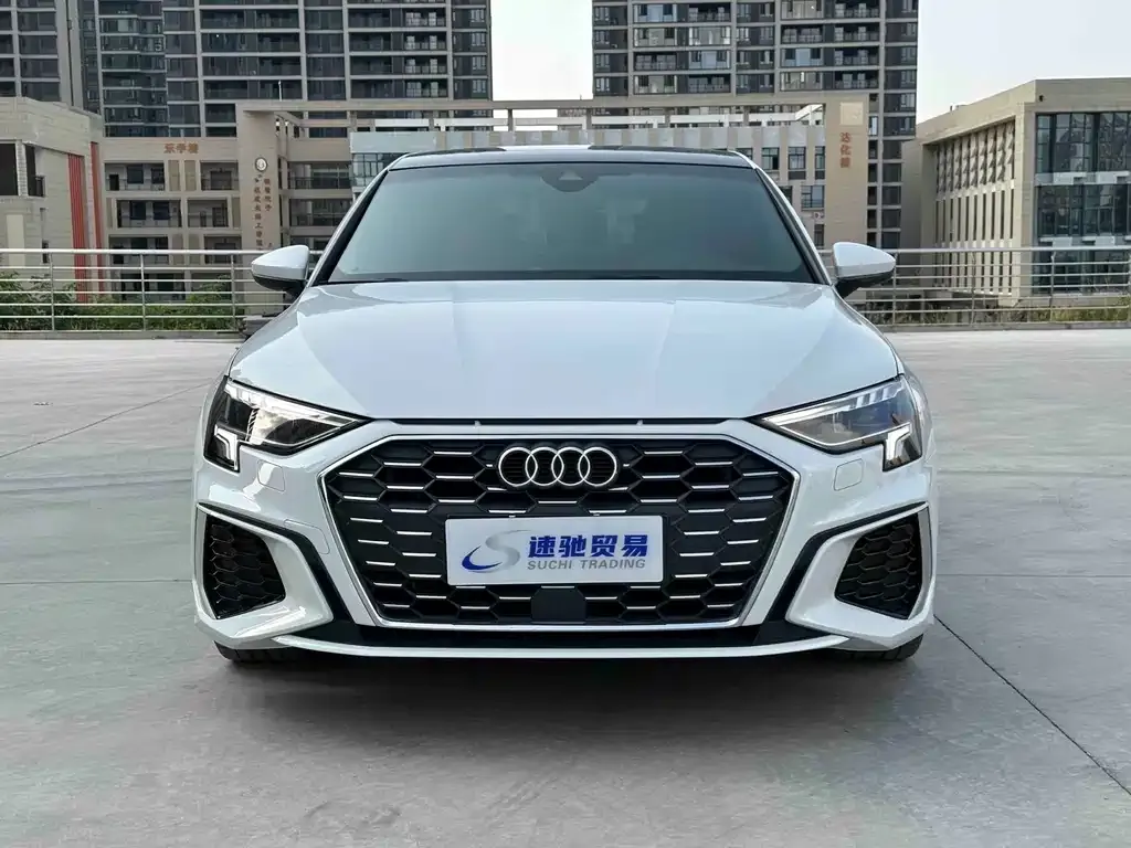 Audi A3 — фото 2