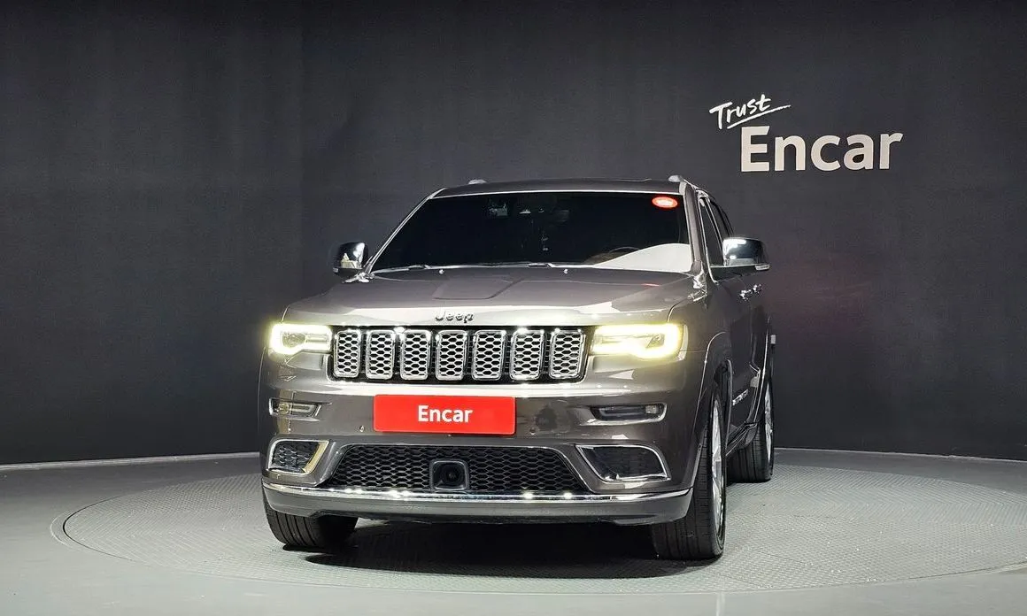 Jeep Cherokee — фото 5
