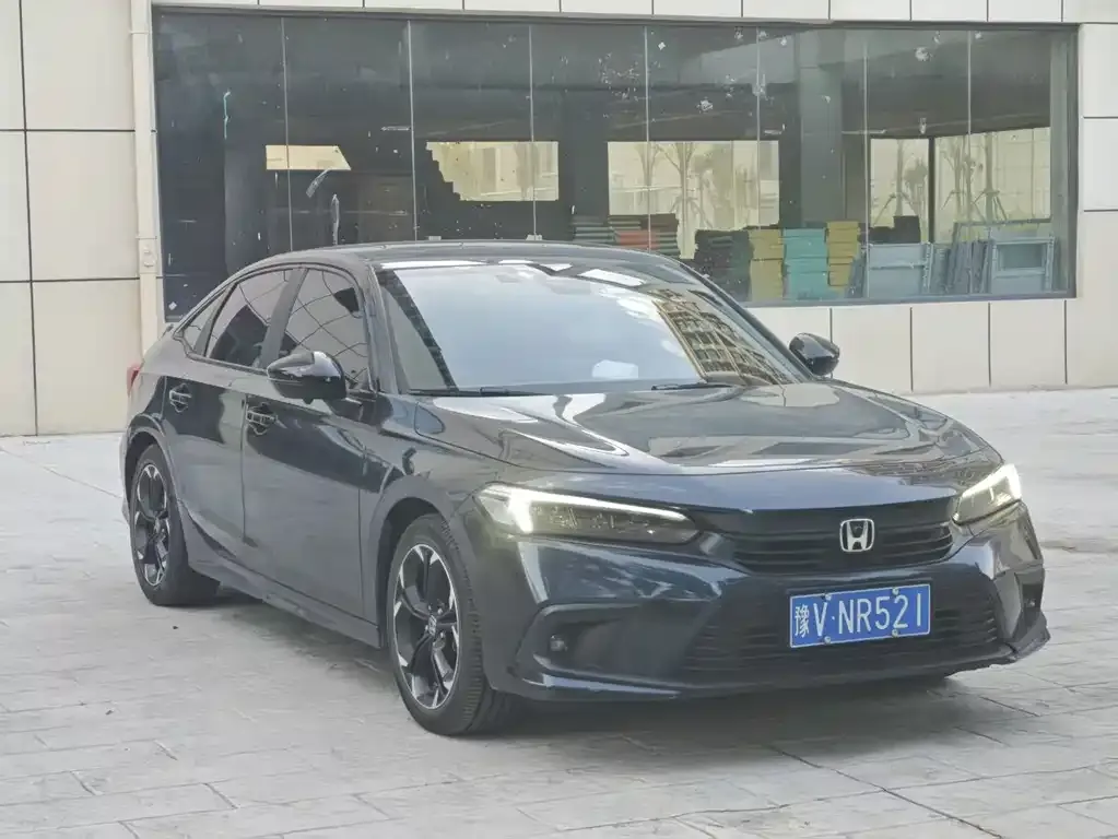 Honda Civic — фото 1