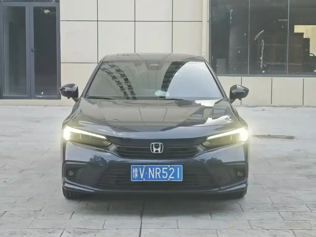 Honda Civic — фото 3
