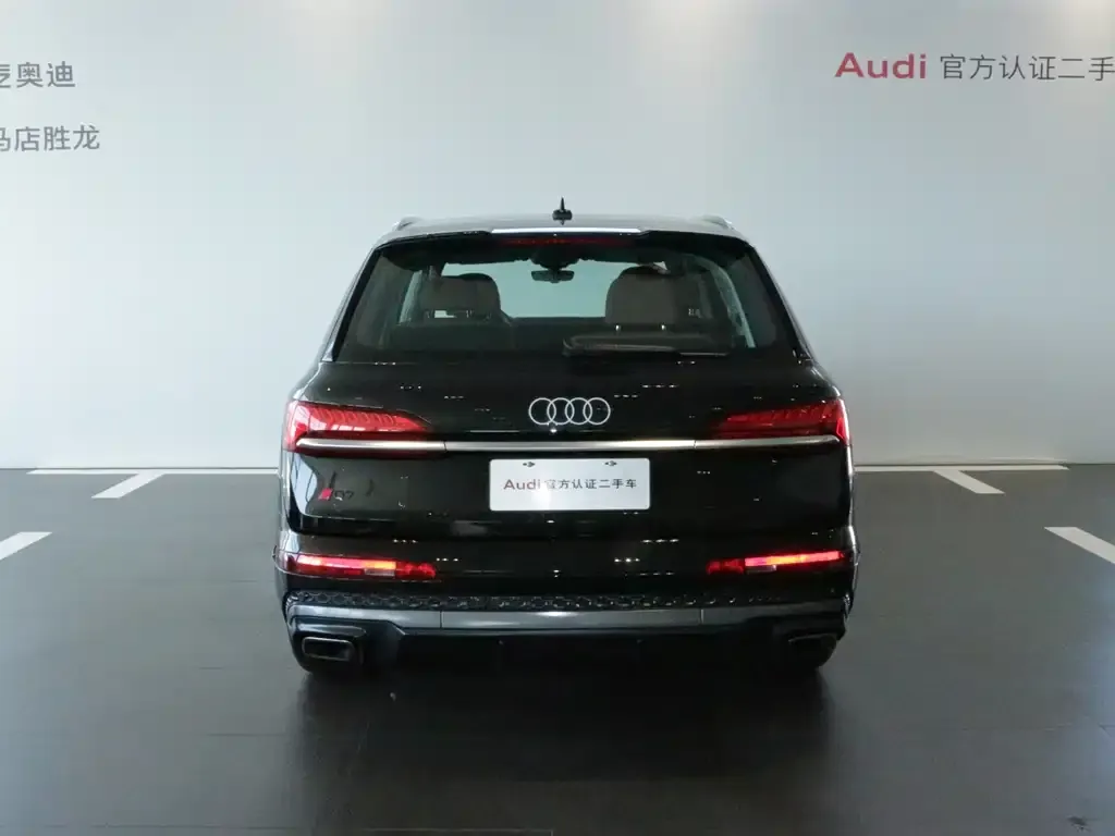 Audi Q7 — фото 4