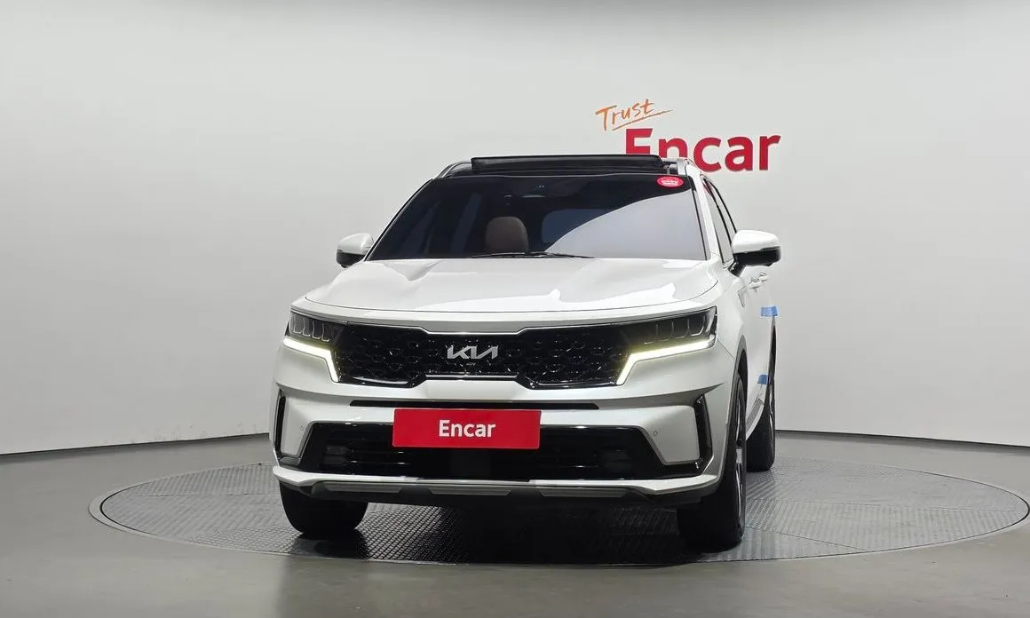 Kia Sorento — фото 9