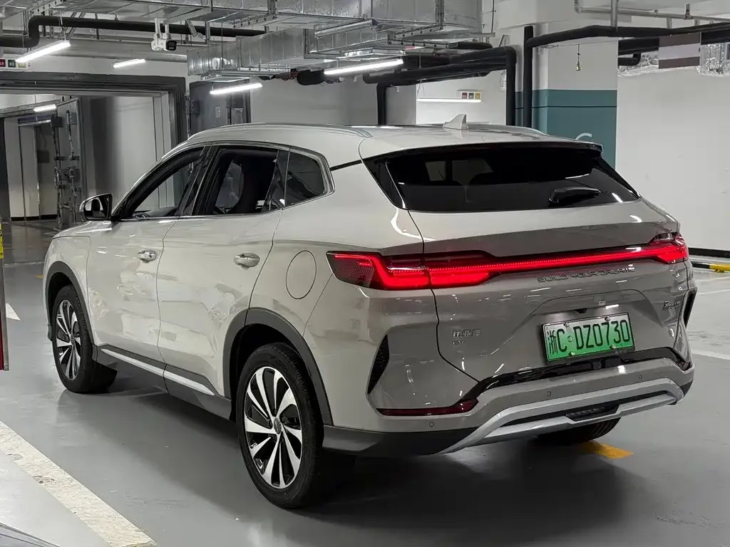 BYD PLUS New Energy — фото 4