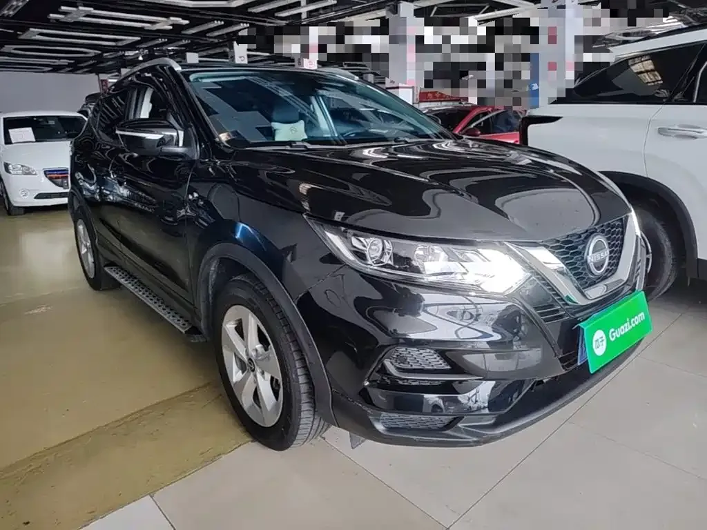 Nissan Qashqai — фото 5