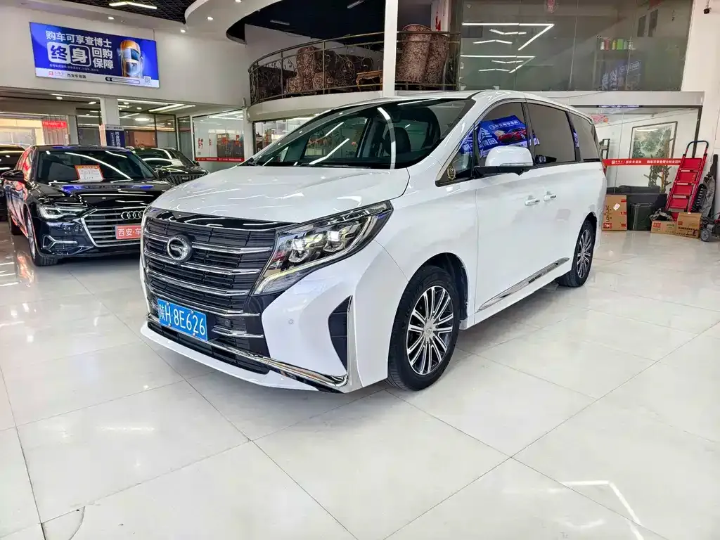 GAC Motor Trumpchi M8 — фото 1