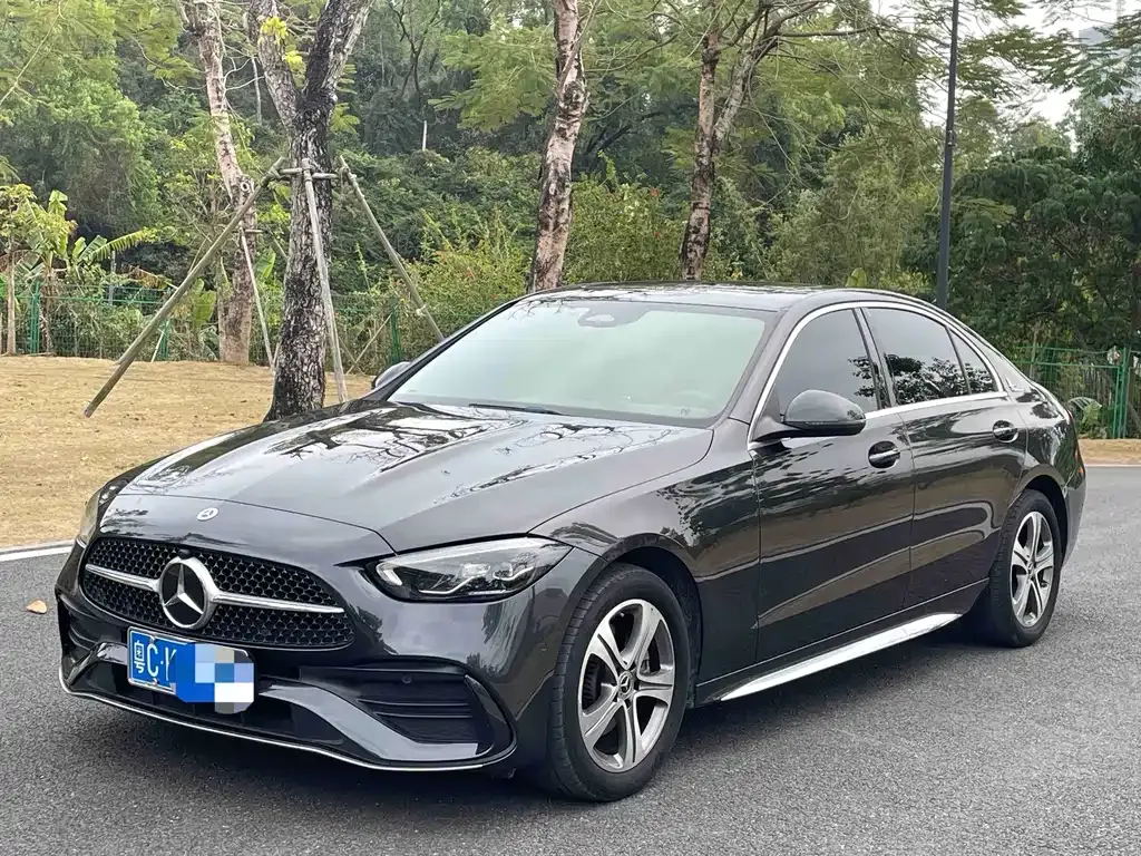 Mercedes-Benz C-Class — фото 1