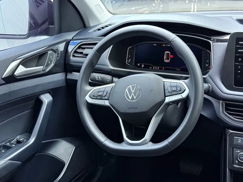 Volkswagen Tharu — фото 10