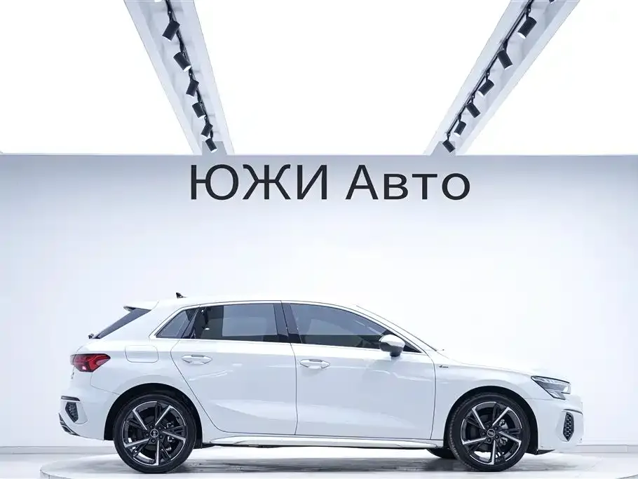 Audi A3 — фото 2
