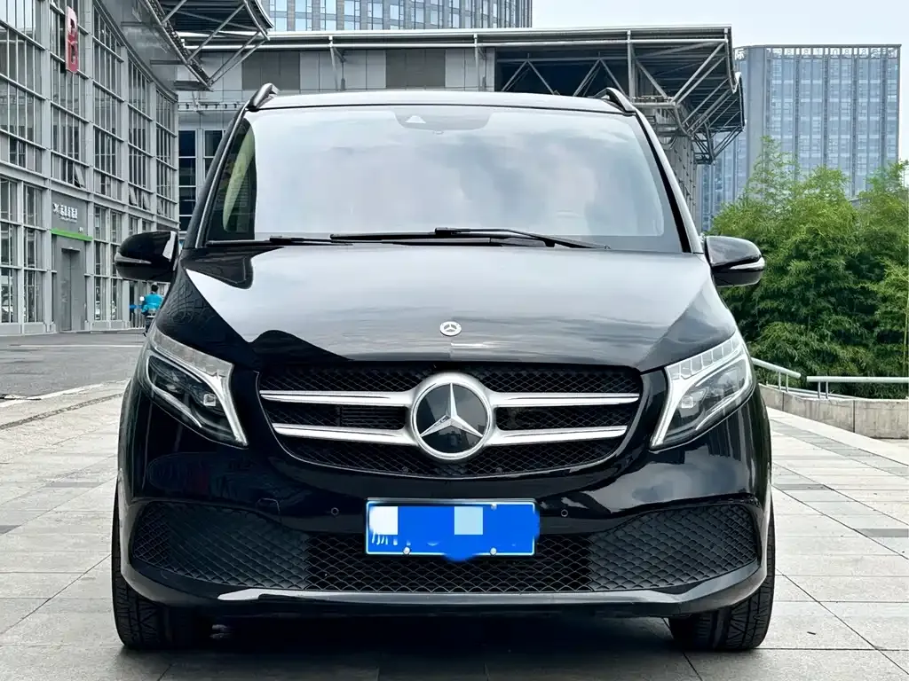 Mercedes-Benz V-Class — фото 5