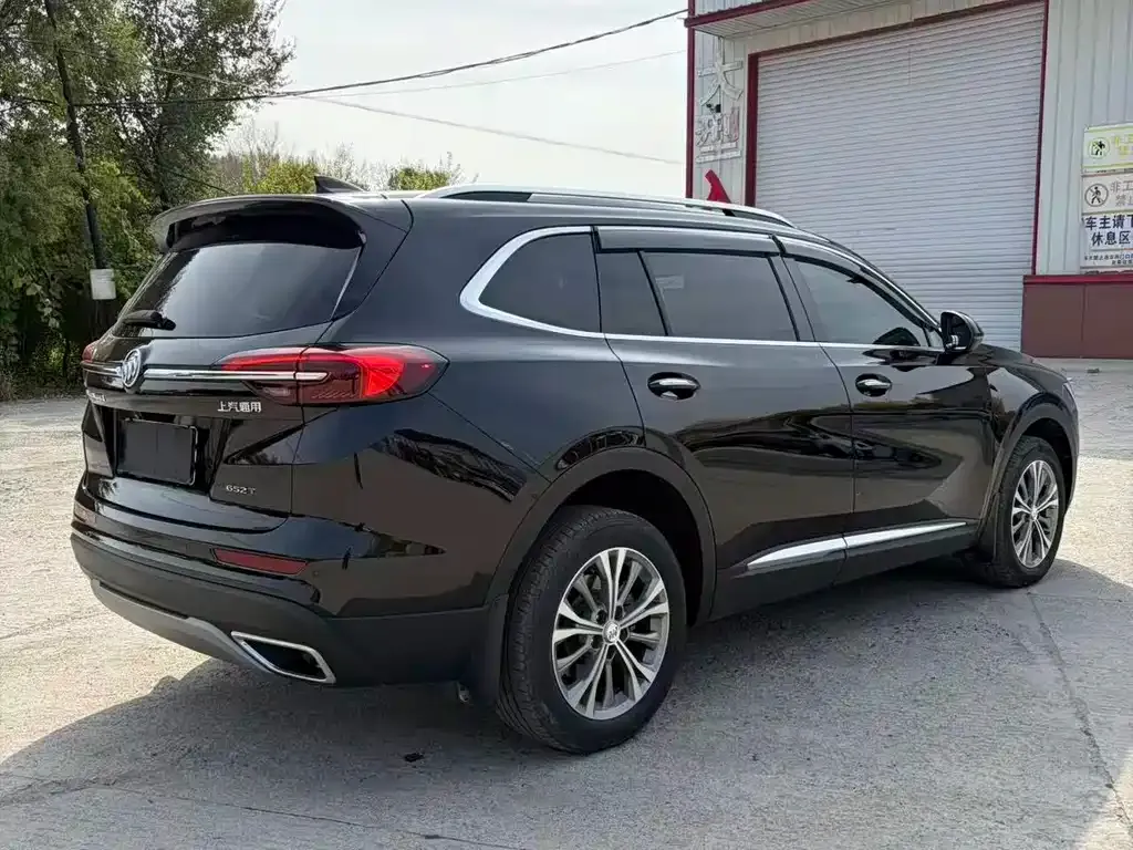 Buick Envision Plus — фото 5