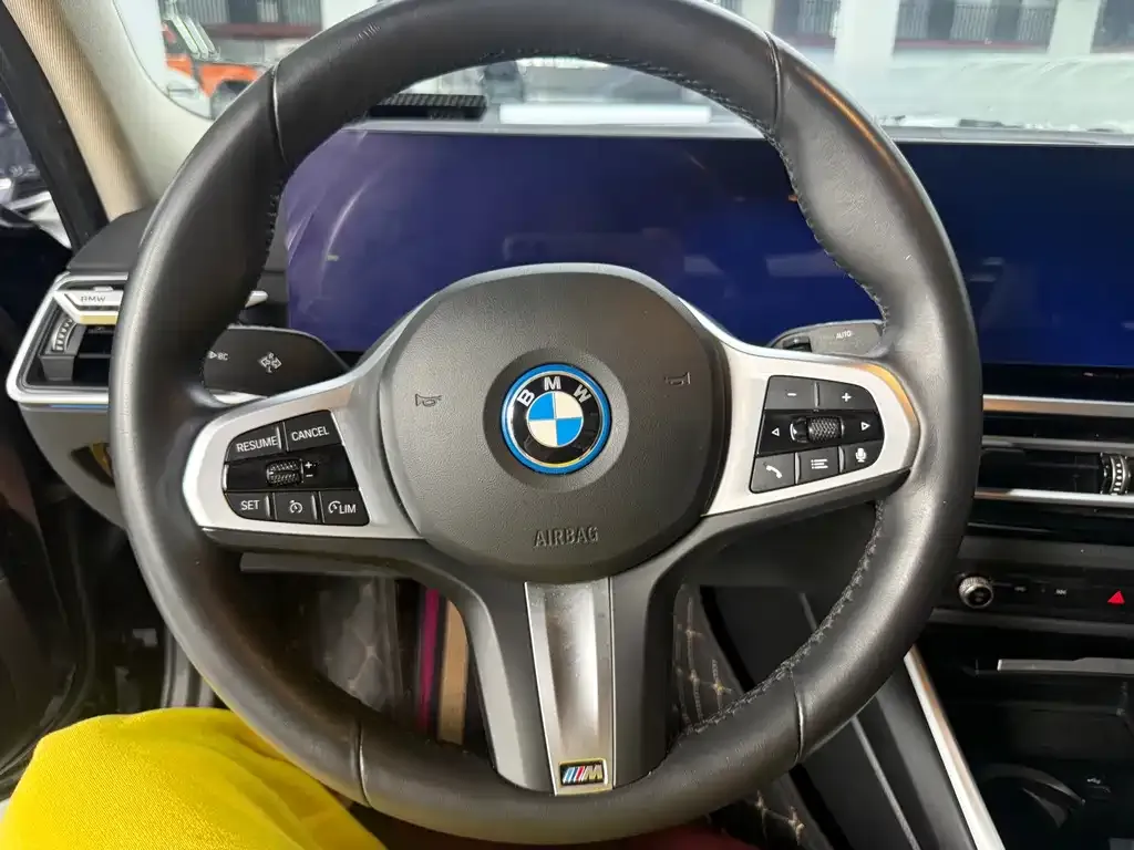 BMW i3 — фото 6