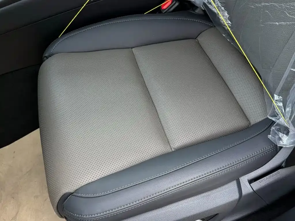 Lexus LX — фото 8