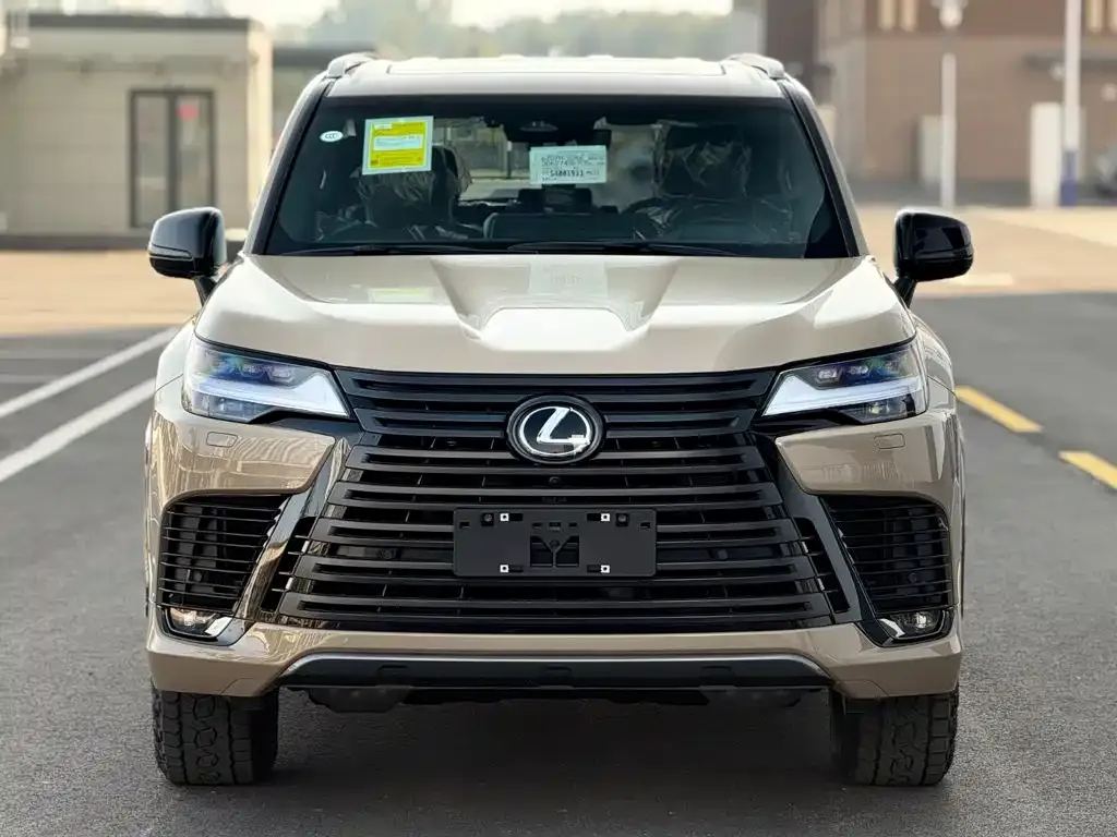 Lexus LX — фото 4