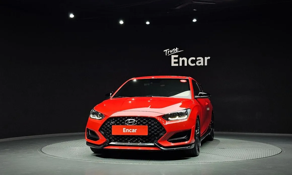 Hyundai Veloster — фото 2