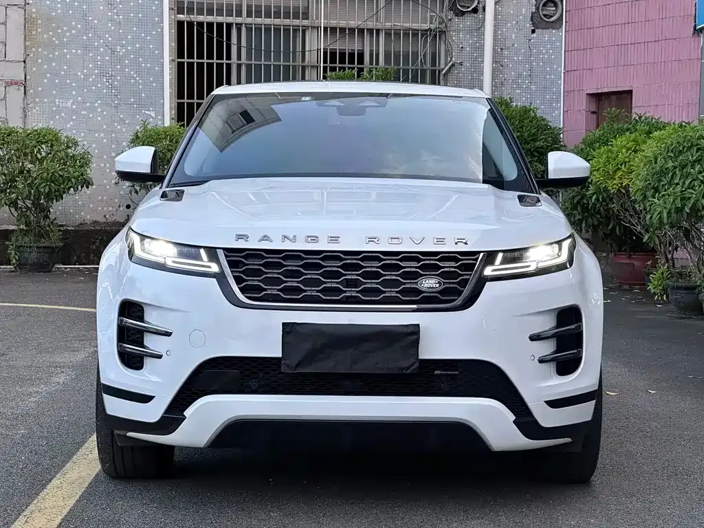 Land Rover Evoque PHEV — фото 6